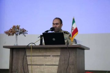 معاون عقیدتی سیاسی ارتش: سوءمدیریت و فسادهای اقتصادی بیشتر از تحریم‌ها به اقتصاد ایران آسیب وارد کرده است
