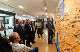 بازدید وزیر علوم از موزه موسسه تاریخ و فرهنگ ایران در دانشگاه تبریز