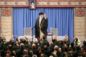 ایران با جدیت کاهش تعهدات هسته‌ای را ادامه می‌دهد/نگذارید سپاه پیر و محافظه‌کار شود