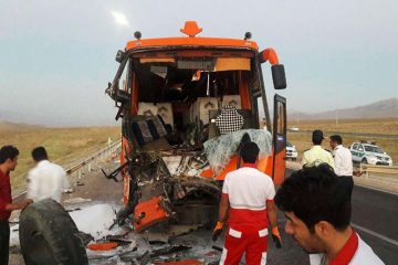 برخورد اتوبوس با تریلی در آزادراه تبریز – زنجان۱۴ مصدوم برجای گذاشت