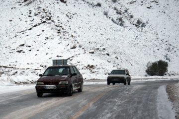 تداوم بارش برف و باران در جاده‌های ۱۴ استان کشور