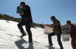 همکاری راهداران آذربایجان شرقی در رساندن صندوق‌های رای به مناطق روستایی کوهستانی