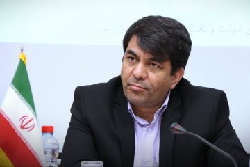 استاندار یزد: مدیریت بحران کرونا بدون مشارکت مردم به ثمر نمی‌رسد