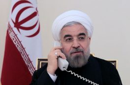 دکتر روحانی فراررسیدن سال ۹۸ را به رهبر معظم انقلاب اسلامی، تبریک گفت