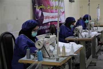 قدردانی از کارگاه دوخت ماسک و البسه بیمارستانی در یزد