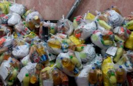 توزیع بسته های غذایی توسط کانون نشر فرهنگ اسلامی کاشان بین نیازمندان