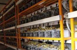 کشف ۶۱ دستگاه ماینر استخراج بیت کوین در نجف آباد
