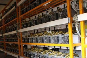 کشف ۶۱ دستگاه ماینر استخراج بیت کوین در نجف آباد