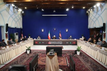 دولت در حد توانش حقوق متوسط را یک چیزی حدود ۵ الی ۶ برابر کرده است