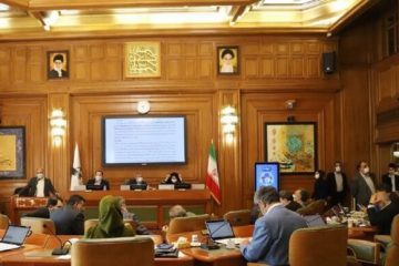برگزاری جلسات اضطراری برای بازگرداندن اختیارات شوراهای شهر ضروری است