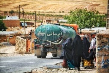 ۲۷۰ روستای استان اصفهان با تانکر آبرسانی می‌شود