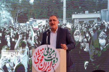 حضور با نشاط مردم در عرصه انتخابات دست رد بر سینه‌ تحریم کنندگان زد