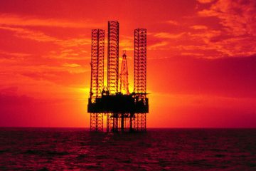 افت شدید قیمت نفت خام در بازارهای جهانی