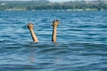 جوان ۲۳ ساله‌ای حین شنا در آبگیر تفرجگاه باقریه تویسرکان غرق شد