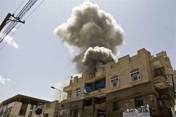 حملات توپخانه و راکتی رژیم سعودی به مناطق مسکونی یمن