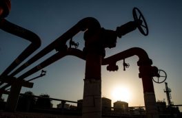 تفاهم‌نامه احداث خط لوله راهبردی انتقال فرآورده‌های نفتی شرق کشور امضاء شد