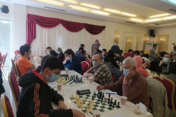 آغاز مسابقات بین المللی شطرنج جام خاوران در بیرجند