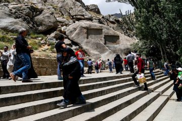 در بهار جان‌ها رکورد بازدید مسافران نوروزی از باغ شهر صفوی شکسته شد