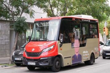 بارسلونا خط «اتوبوس به محض درخواست» راه اندازی کرده است