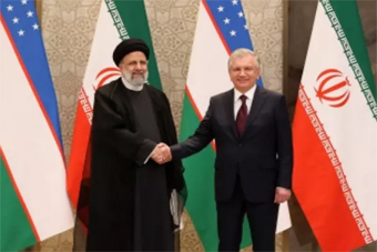 فیلم امضای ۱۷ سند همکاری و یک بیانیه مشترک میان مقامات ایران و ازبکستان