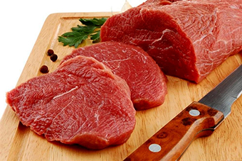 معاون وزیر جهاد کشاورزی خبر داد: کاهش ۱۰۰ تا ۱۵۰ هزار تومانی قیمت گوشت در هفته‌های آتی