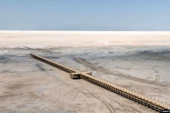 تراز دریاچه ارومیه ۴۹ سانتیمتر کمتر از پارسال