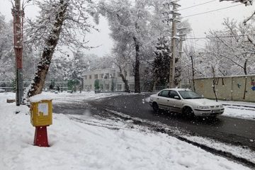 احتمال بارش برف و لغزندگی جاده ها و معابر شهری در آذربایجان شرقی