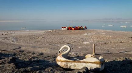اکنون دریاچه ارومیه برای رسیدن به تراز اکولوژیک به بیش از ۱۳ میلیارد متر مکعب آب نیاز دارد