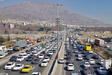 ثبت ۱۵میلیون و ۳۰۰ هزار تردد خودرو در جاده های آذربایجان شرقی