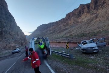 سه نفر بر اثر ریزش کوه در جاده جلفا مصدوم شدند