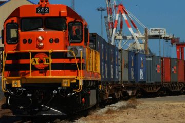 رشد چهار درصدی جابجایی بار توسط ناوگان راه آهن منطقه آذربایجان