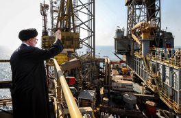 گزارش الجزیره: آیت‌الله رئیسی تولید و صادرات نفت ایران را احیا کرد