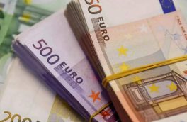 افزایش قیمت دلار  و کاهش نرخ یورو در مرکز مبادله