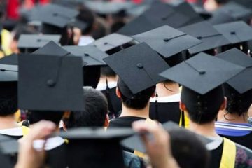 بیکاری فارغ التحصیلان دانشگاهی یکی از موضوعات مهم بخش جوان جامعه ایرانی است