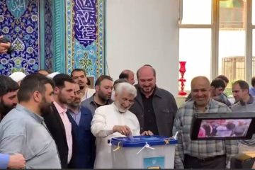 سعید جلیلی رأی خود را در محله مشیریه تهران به صندوق انداخت
