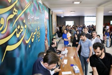 حضور پرشور اهالی فرهنگ، هنر و رسانه تبریز در عرصه انتخابات