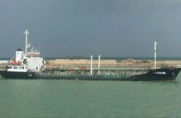 توقیف شناور خارجی حامل سوخت قاچاق در آب‌های بوشهر
