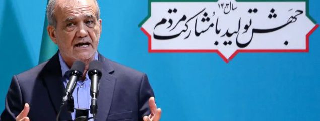 رئیس‌جمهور: ما با یک جنگ تمام عیار اقتصادی مواجهیم،از جنگ نظامی نمی‌ترسیم