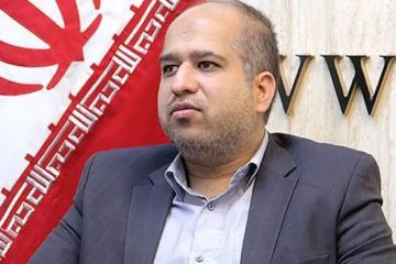  دستمزد کارگر ریالی پرداخت می‌شود ولی فروش محصولات خودروسازان داخلی دلاری محاسبه می‌شود