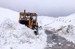 محورهای همدان و اردبیل به دلیل بارش برف مسدود شد