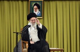 رهبر انقلاب: الگوی آمریکا برای منطقه شکست خورده است