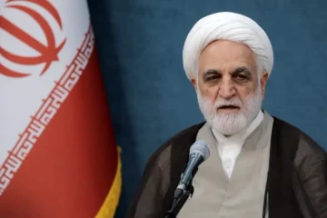 بستر را برای حضور افراد خوش‌فکر و جوان در ساختار قضایی  فراهم می کنیم