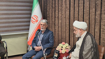 برگزاری مسابقات  قرآن کریم در سنندج، فرصتی را برای تقویت انسجام ملی و دینی فراهم کرد