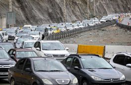 ترافیک نیمه‌سنگین در پنج محور پرتردد و آماده‌باش کامل نیروهای پلیس