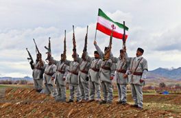 تیر عشایر ایران به دو بالگرد بلک هاوک آمریکایی اصابت کرد
