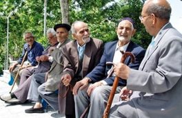 افزایش ۴۳ درصدی بازنشستگان کشوری و لشکری واقعیت ندارد