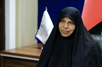 نگرانی از آینده نامعلوم، فرزندآوری به تعویق می اندازد