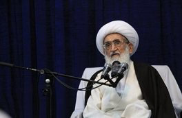 قدردانی آیت الله نوری همدانی از تلاش‌های کادر درمانی