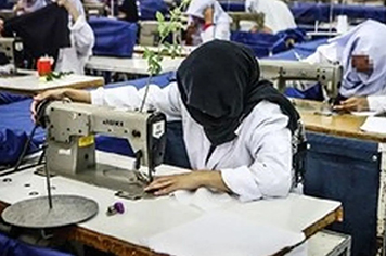 بسیاری از زنان و دختران ما در سنین کمتر از ۴۵ سال دارای سرپرست موثر نیستند