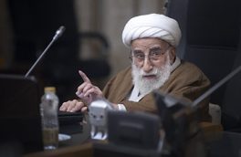 آیت‌الله جنتی: جنگ اقتصادی نیز همانند میدان نظامی جدی گرفته شود